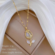 Collana con ciondolo a forma di fiore di tulipano in acciaio inossidabile, elegante accessorio per gioielli da donna, regalo per gli amici amanti