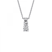 Collana da donna in argento sterling rodiato con ciondolo a trilogia graduata e zirconi cubici, 16 + 2 pollici