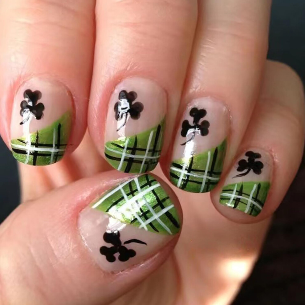 Green St. Patrick's Day Press On Nails Shamrock Coffin Acrylic Fake Nails Reusable Kit For Women 24Pcs
