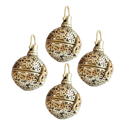 4 Pcs Essential Oil Diffuser Ball Pendant Aromatherapy Ornaments 1