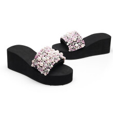 1Paar Dames Wedge Slipper Roze Met Stijlvolle Parelversiering