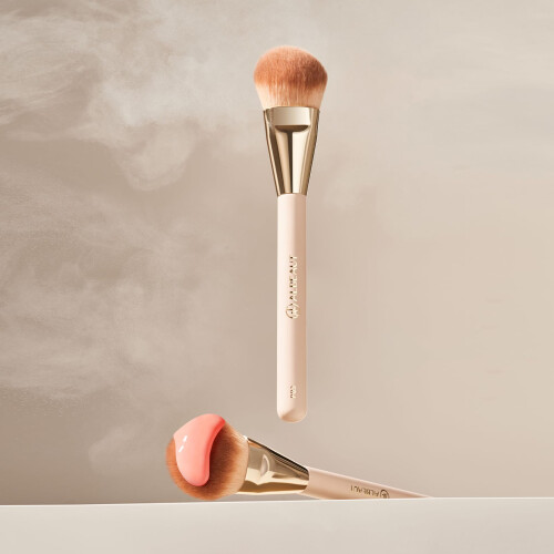 Angled Foundation Brush for Cream Liquid Makeup,Contour Blush Bronzer highlight Makeup, Angled Face Makeup Tool (Multitask Face Brush) 2