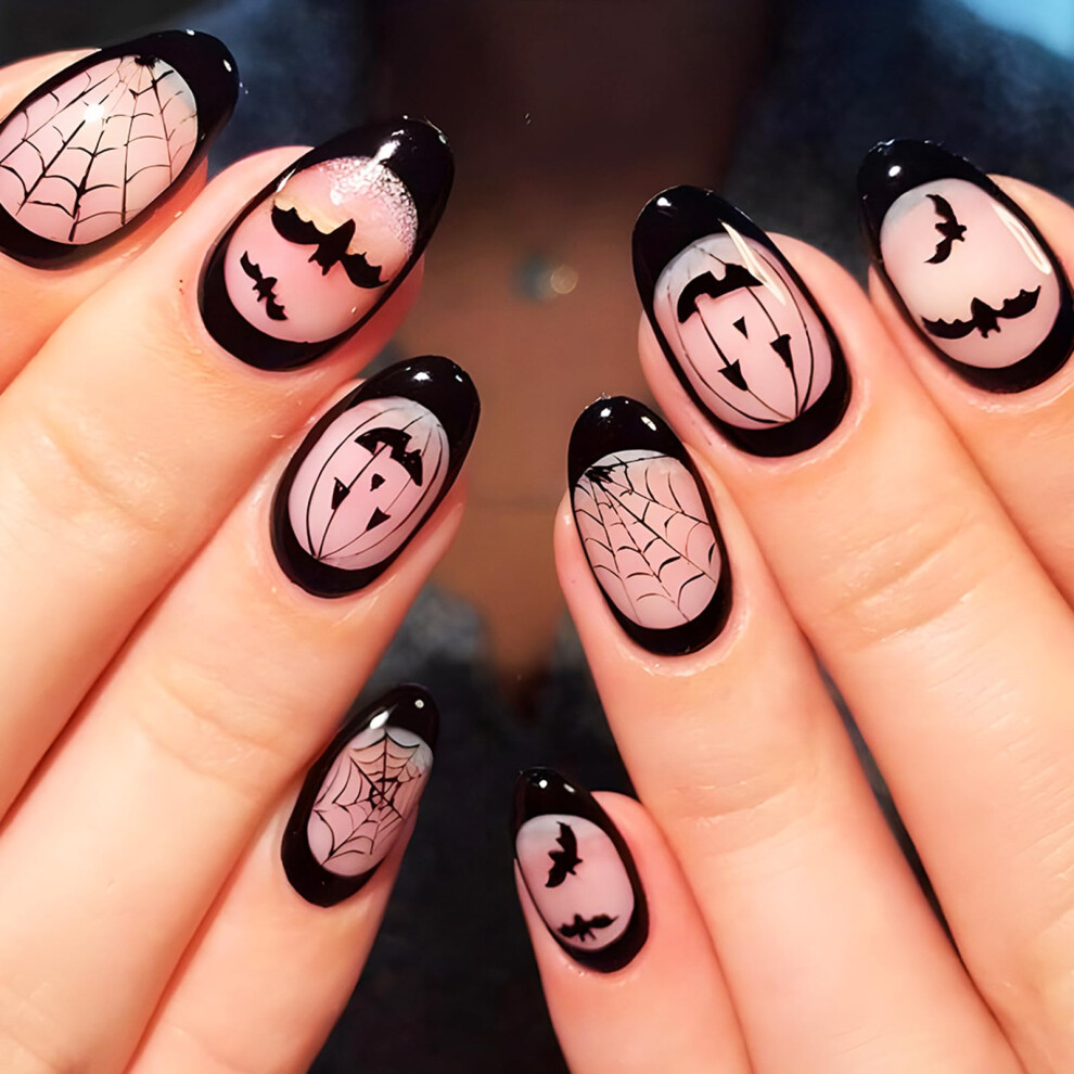 Black Halloween Press On Nails Short Almond Acrylic False Nails With Pumpkin Bat Design 24Pcs