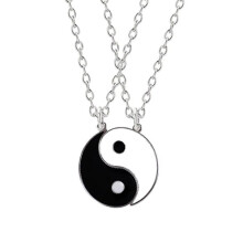 Yin and yang necklace for best friends 2 pcs/pack