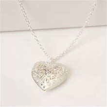 RSAMD Hollow Heart Shape Pendant Necklace Openable Locket Necklaces Women Jewelry Gift-Silver-
