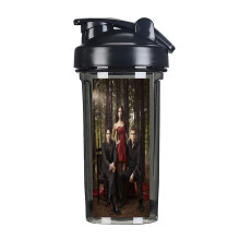 The Vampire Diaries Fitness shaker cup exercise shaker bottle, comfortable to carry, easy to carry, drink water with you