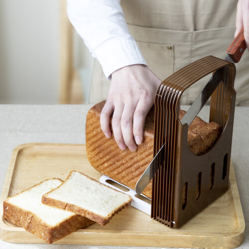 Foldable Bread Cutter with 4 Thickness Options - Baking Tool, Durable Adjustable Loaf Slicer, Bread Slicing Guide 2