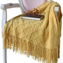 Soft knitted wool blanket with tassels, cuddly blanket, sofa blanket, sleeping blanket, yellow 150 x 200 cm yellow