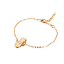Lichte Gouden Dames Enkelarmband Met Uniek 3D Ananas Motief