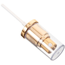 Foundation Pumpe Aus Goldenem Kunststoff
