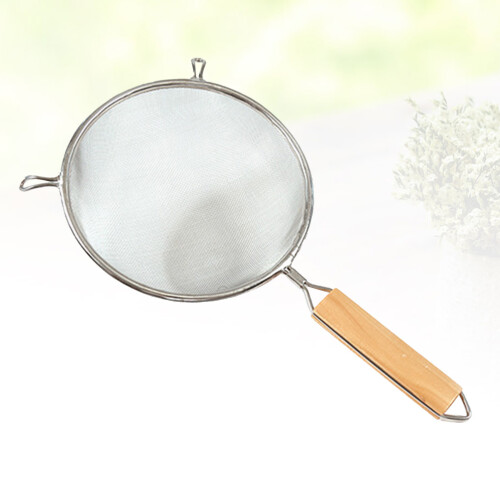 Wire Mesh Strainer For Kitchen Utensil With Wooden Handle 1set 1