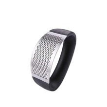 Garlic Press and Mincer Stainless Steel with Ergonomic Grip RustResistant Black Silver Dishwasher Safe