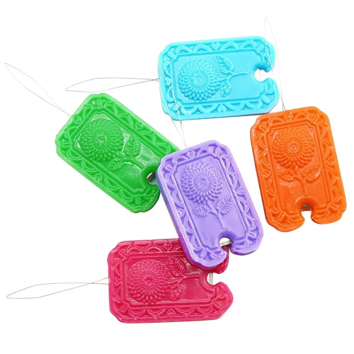 5Pc Mixed Color Needle Threaders with Yarn Cutter - Dual Use Sewing Tools (Random Colors)