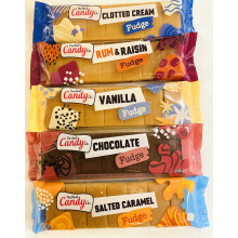 Fudge Bar Gift Set (5 Pack of 130g each) - Vanilla - Chocolate - Salted Caramel - Clotted Cream - Rum and Raisin