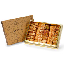 Sweetland London Bitesize Baklava Selection ? 850 g | Handmade in London | Traditional Lebanese Baklava | Gift & Share for Ramadan, Easter, Eid,