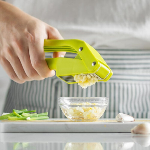 Garlic Press and Mincer with Ergonomic Grip, Easy Clean, Durable Kitchen Tool, White 2