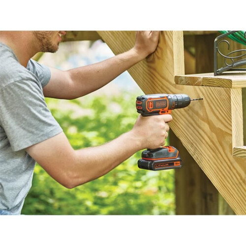Black + Decker 18V BDCDC18B BLACK DECKER boremaskine + 2 batterier + oplader 1