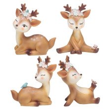 4Pcs Deer Cake Topper Set, Adorable Resin Deer Figurines for Christmas Holiday Party Decoration