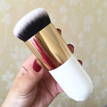 Professional Makeup Brush Set with Blush Brush Wooden Handle Dense Bristles for Flawless Finish