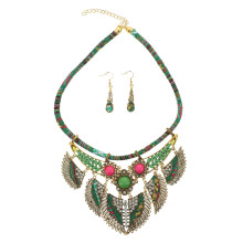 2Stk Bohemia Schmuckset Grün Schmuck Halskette Ohrringe Damenstil