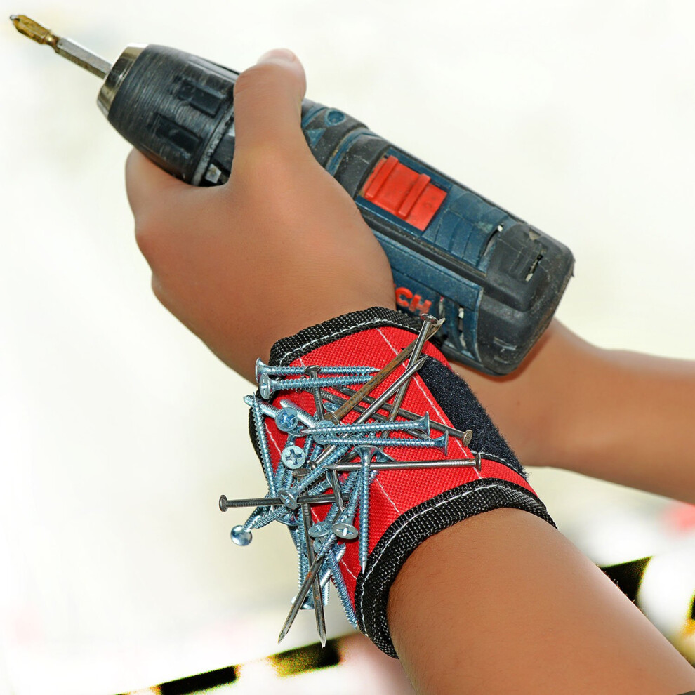 Magnetic Wristband For Screws And Nails With Extrastrong Hold, Adjustable Strap, Hands Use 9070919777110