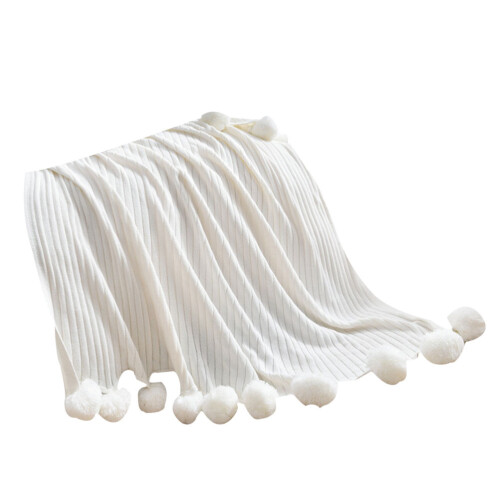 2Pcs White Cotton Blanket Hairball Pattern Lunch Break 1