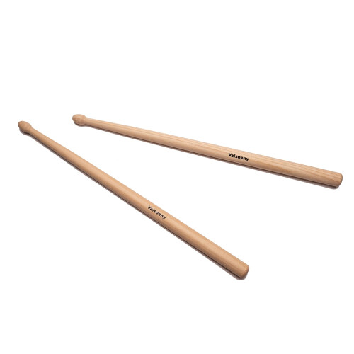 Balanced Hickory Marching Drum Sticks with Oval Tip for Professional Snare Performance