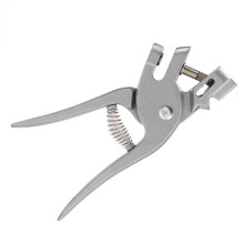 Livestock Ear Tag Punch with Automatic Rebound, Ergonomic Grip 8mm Hole for Farm Animal ID