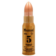 Military 5 Bullet Shaped Oak Gift Pack Vodka 5cl Miniature