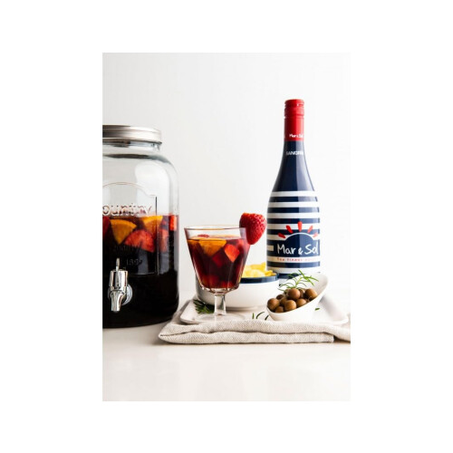 750ml Sangria Red Wine and Fruit