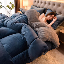 Warm Cashmere Quilt 200x230cm Blue Lamb Wool Blanket with Dual Velvet Comfort and Warmth Retention Fill