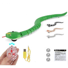 (Green) Remote Operated Robotic Rattlesnake Toy With Authentic Details And Easy Controls