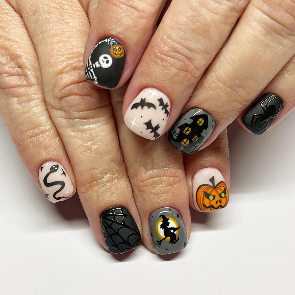 Halloween Square Press On Nails Black Nude Full Cover Fake Nails with Spider Web Bat Pumpkin Designs