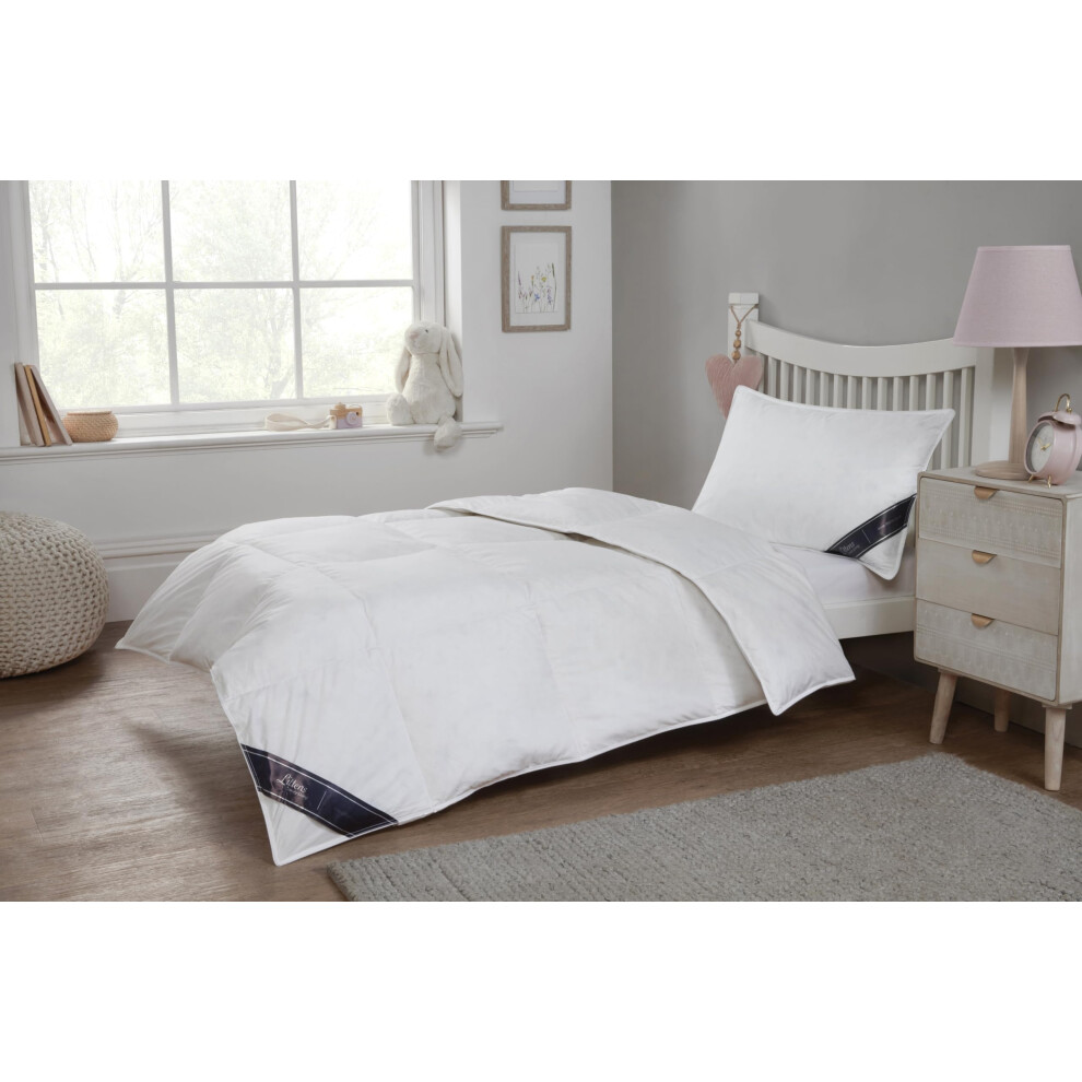 4.5 Tog Junior Cot Bed Size Goose Feather And Down Duvet Quilt & Pillow Bedding Bundle, 230Tc 100% Cotton, Down Proof, Kids, Toddler (120Cm X Littens