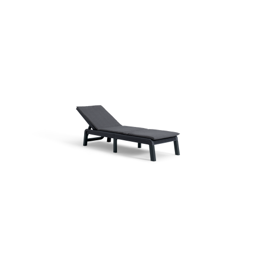 Keter The Atlas sunlounger 2