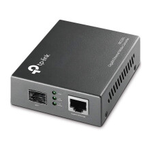 TP-Link MC220L Gigabit SFP Media Converter, 10/100/1000Mbps RJ45 to SFP, IEEE 802.3ab/3z Compliant, FX Port Support Hot-Swappable, Auto-Negotiation,