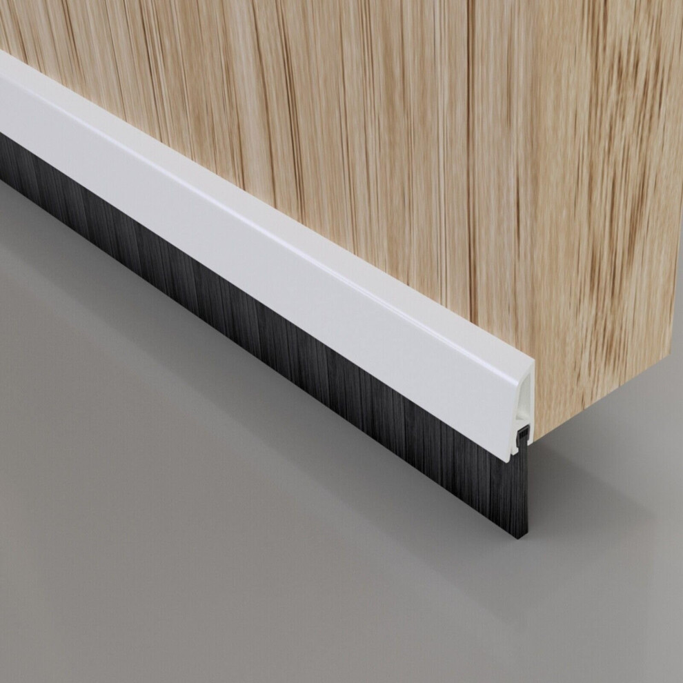 Stormguard 914 Mm Draught Excluder Cover Clip Bottom Door Brush Seal - White 4869591846918