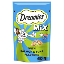 Dreamies Cat Treats, Tasty Snacks with Scrumptious Salmon and heavenly