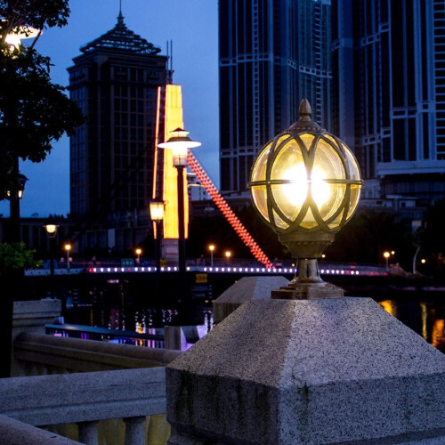 Vintage IP45 Waterproof Outdoor Lamp Post with E27 Base, RustResistant Garden Pathway Light 1