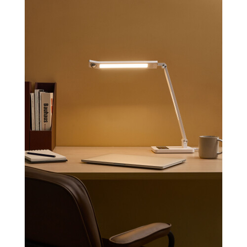 Beliani LED Desk Lamp LEPUS with Motion Sensor White 1