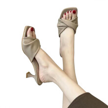 Peep Toe Dress Shoes Double Band Design PU Leather Cross Strap Open Toe Sandaler för kvinnor Heldagsbruk Mjuk innersula Bekväma klackar