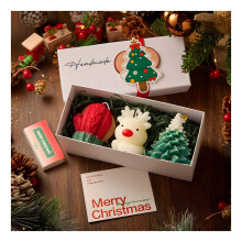 Christmas Scented Candles Gift Set Smokeless Soy Wax Festive Reindeer Tree Designs for Home Décor