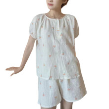 Dames loungewear sets van katoenmix, duurzame nachtkleding met een zachte touch en knoopsluiting voor comfortabele ontspanning thuis.