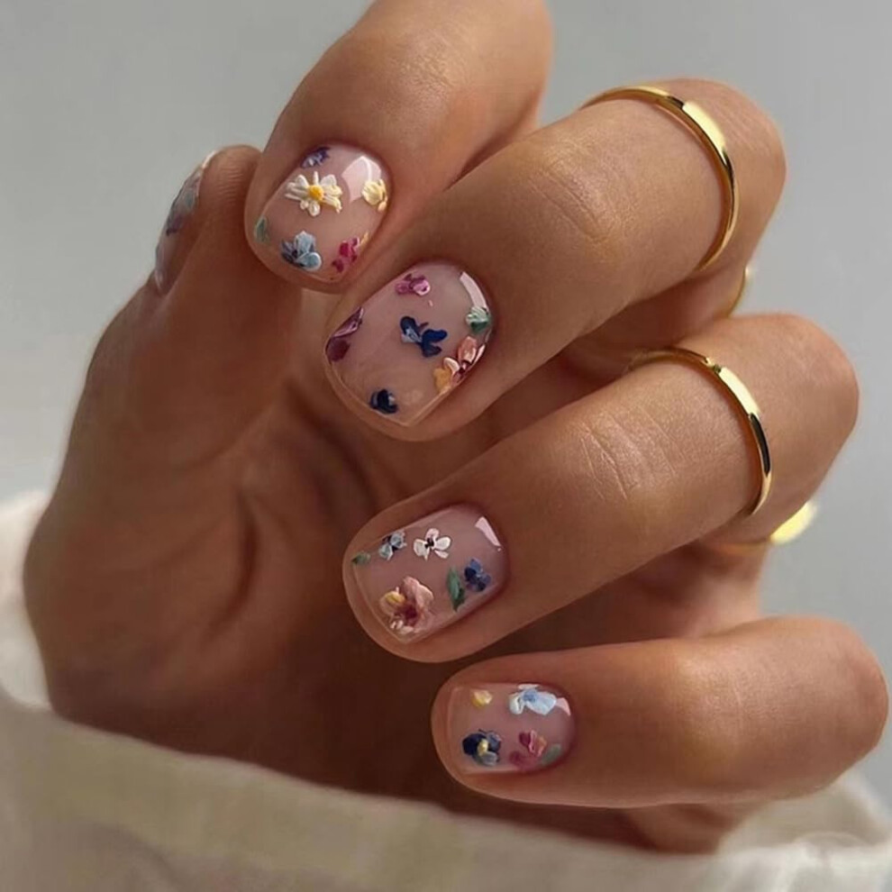 Pink Short Press On Nails Square Acrylic Floral Fake Nails 24Pcs Longlasting Manicure Kit