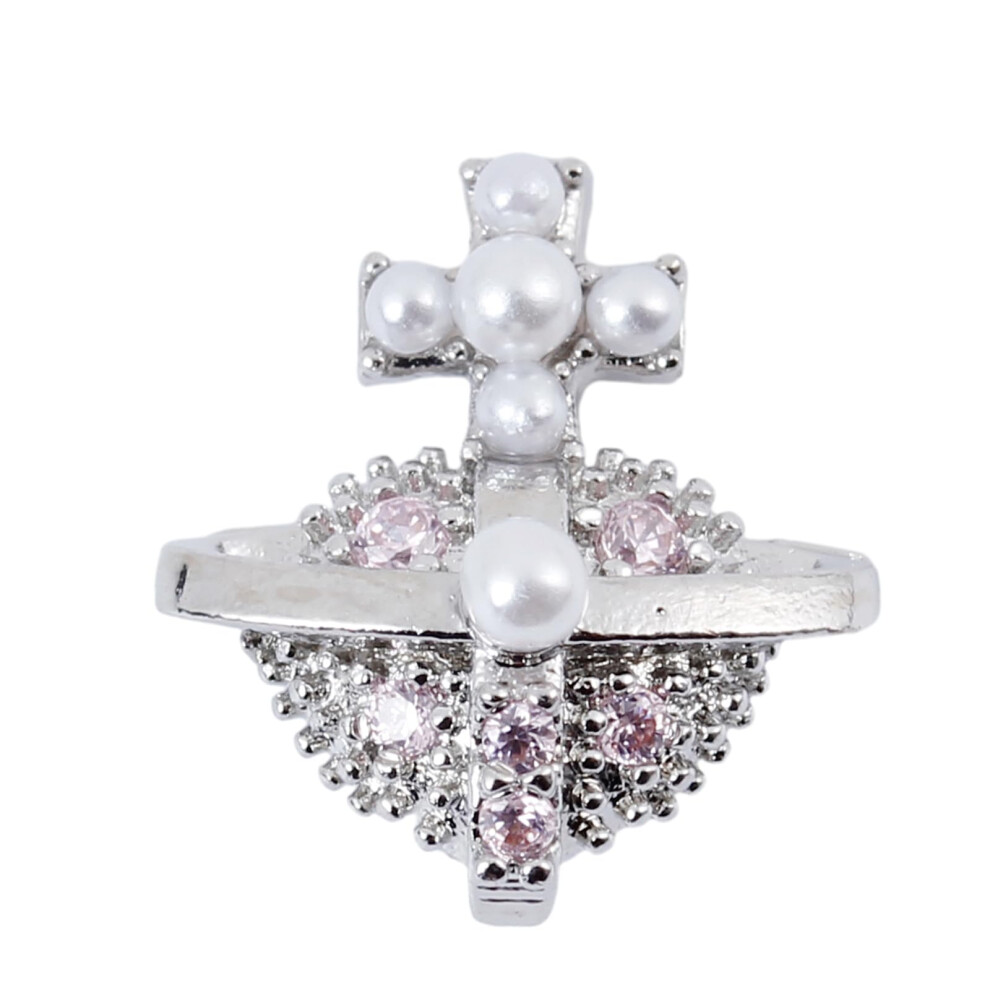 3D Nail Art Decorations with Zircon Heart and Butterfly Charms for Elegant Manicures