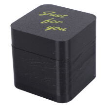 Funny Middle Finger Pop-Up Prank Toy for Desktop Decor 5x5cm