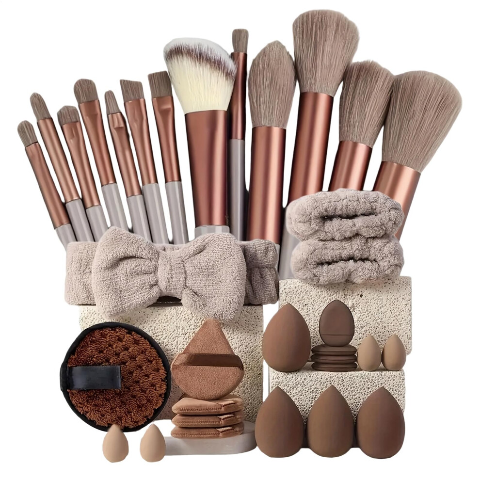 33 Piece Professional Makeup Brush Set with Case, Soft Synthetic Bristles for Smooth Coverage