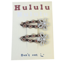 Flower Hair Clip Pair with Elegant Beaded Floral Design for Girls Party and Everyday Hairstyles