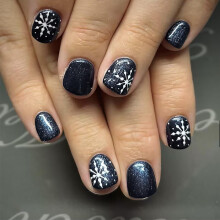 Christmas Press On Nails Set Short Acrylic Fake Nails with Snowflake Design 24pcs Full Cover