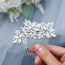 Bridal Hair Comb with Elegant Leaf Design and Sparkling Crystal Rhinestones for Wedding